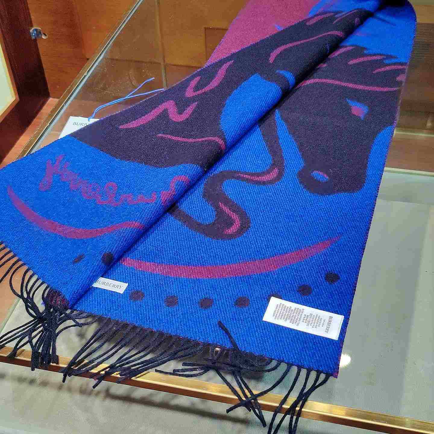 Burberry Mirrored Horse Cashmere Scarf - DopestKickz