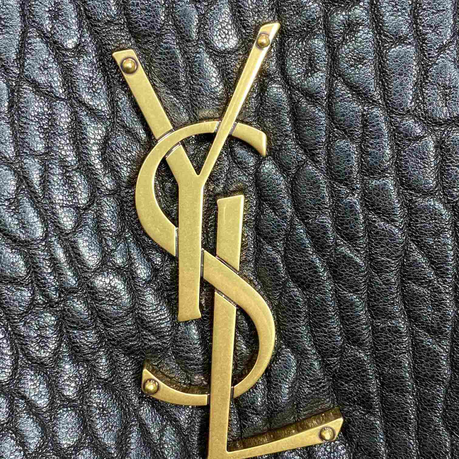 Saint Laurent Calypso Large In Grained Lambskin - DopestKickz