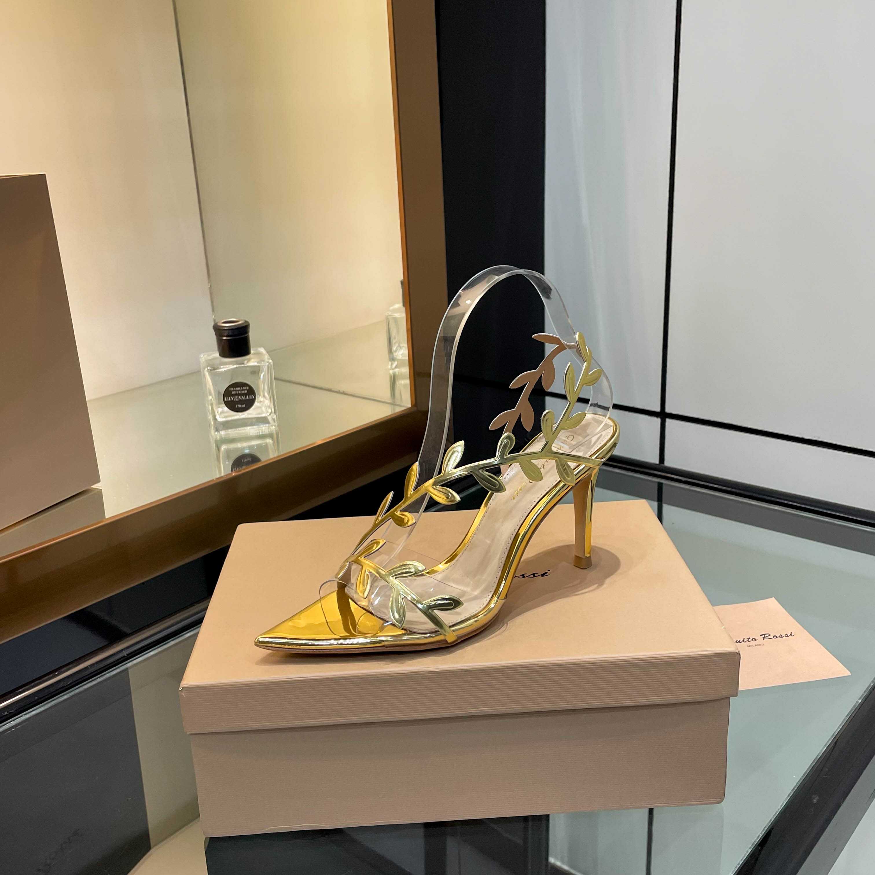 Gianvito Rossi 105mm Flavia Sandals - DopestKickz