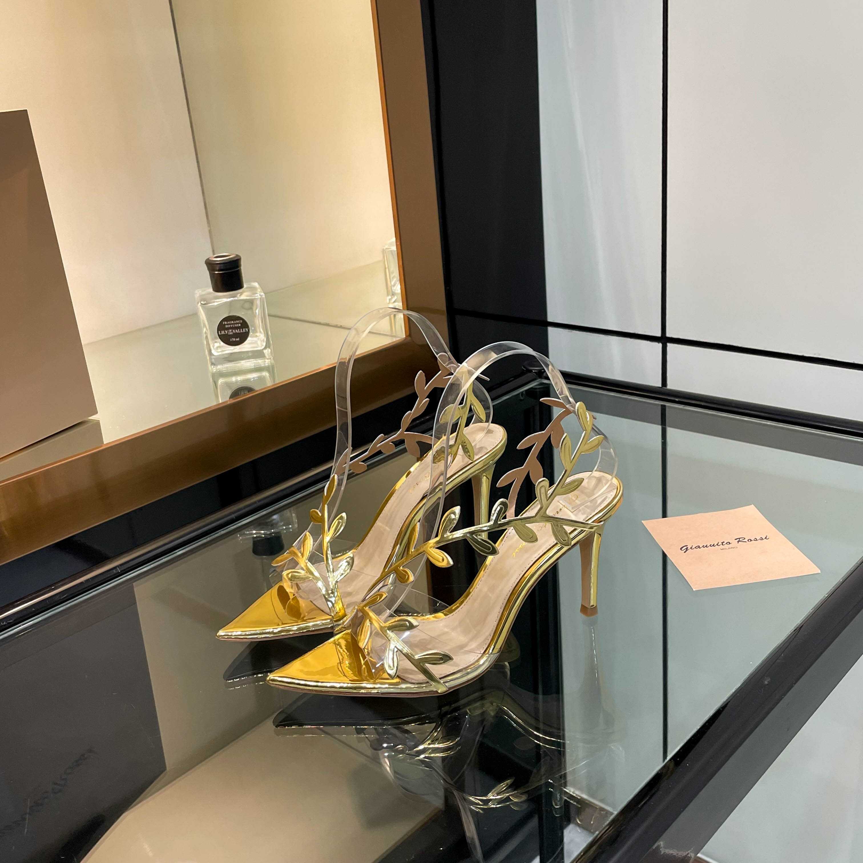 Gianvito Rossi 105mm Flavia Sandals - DopestKickz