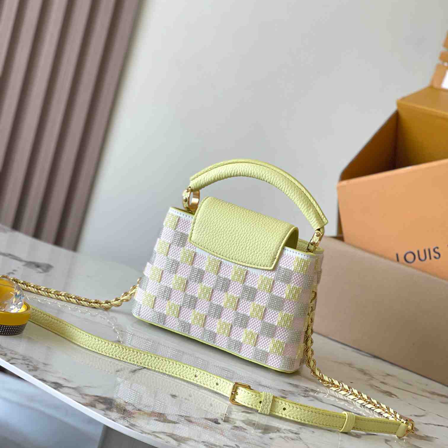 Louis Vuitton Capucines Mini  M24809 - DopestKickz