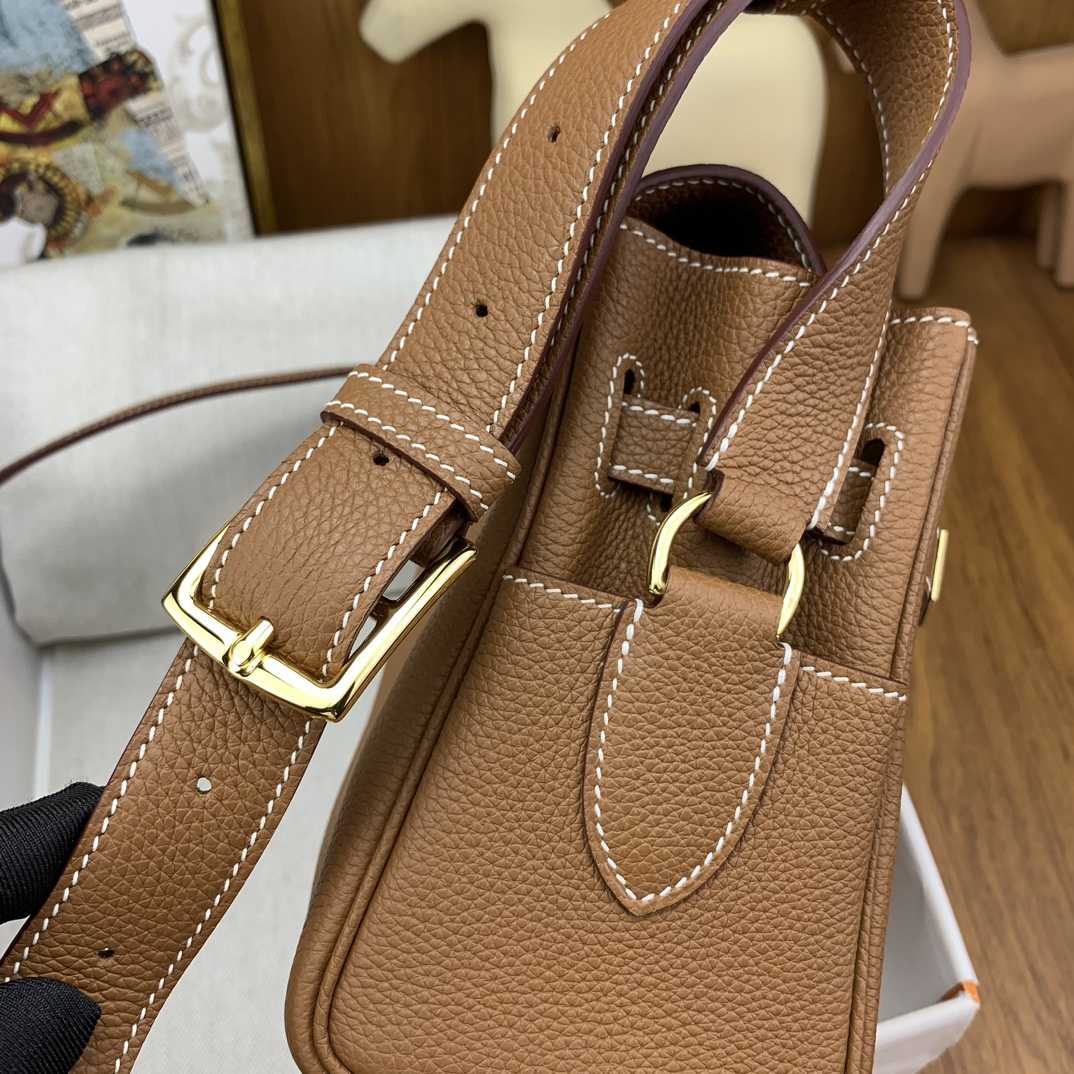 Hermès kelly Messenger    25cm - DopestKickz