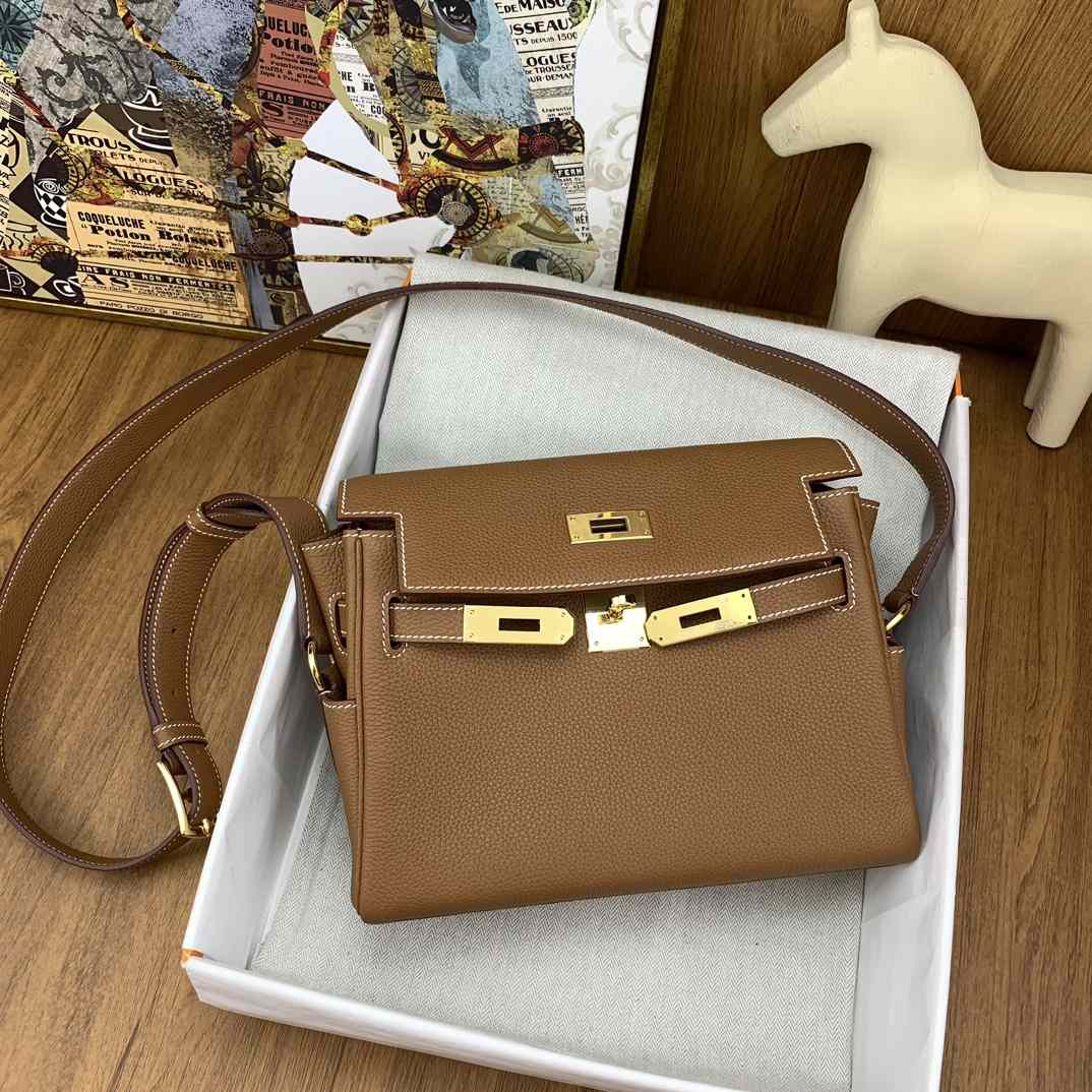 Hermès kelly Messenger    25cm - DopestKickz
