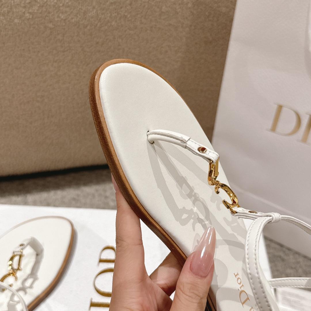 Dior C'est Dior Thong Sandal - DopestKickz