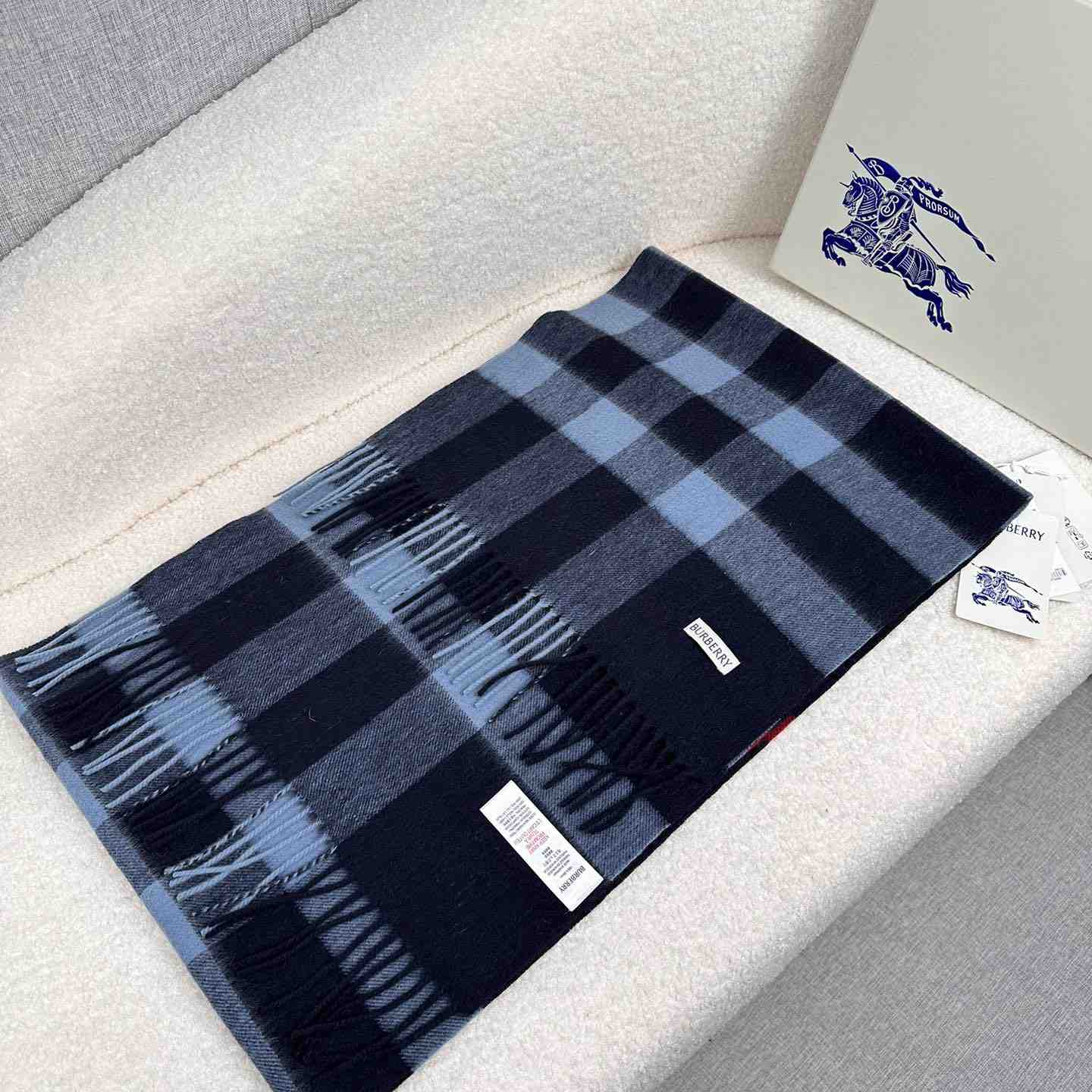 Burberry Scarf   180*40cm - DopestKickz