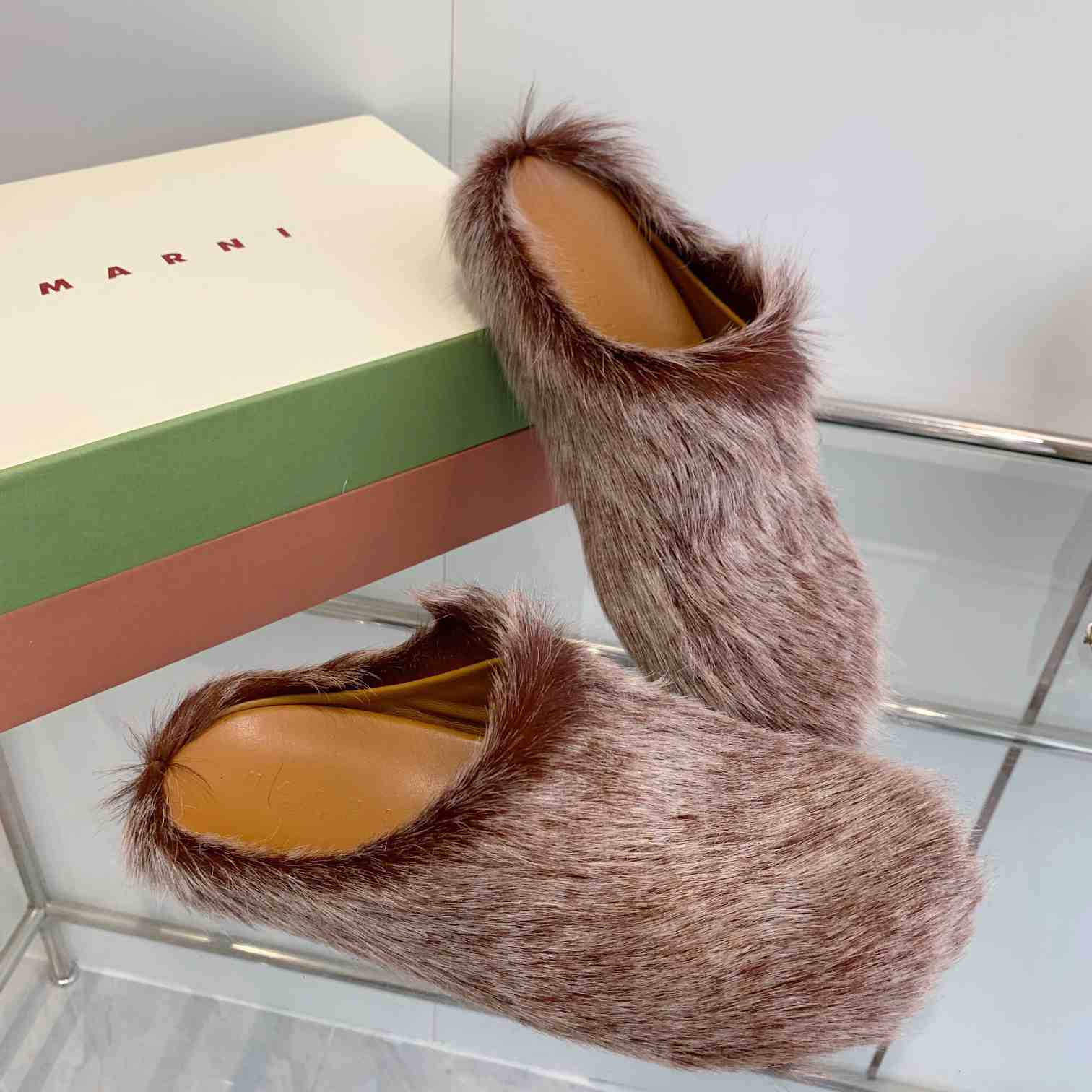 Marni Long Hair Calfskin Fussbett Sabot - DopestKickz