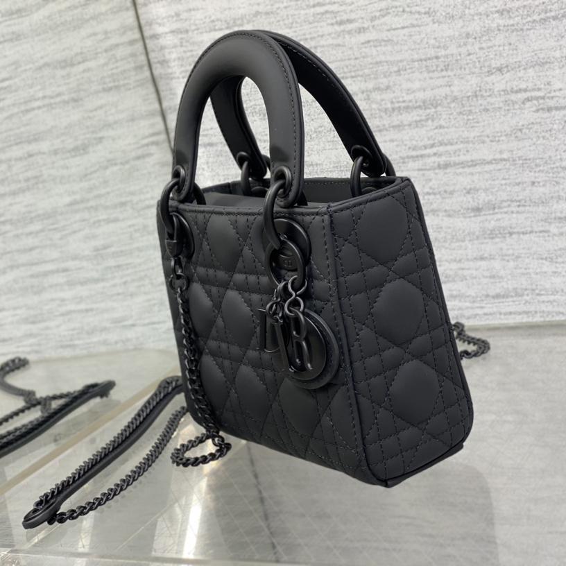Dior  Lady Dior Bag  (17*7*15cm) - DopestKickz