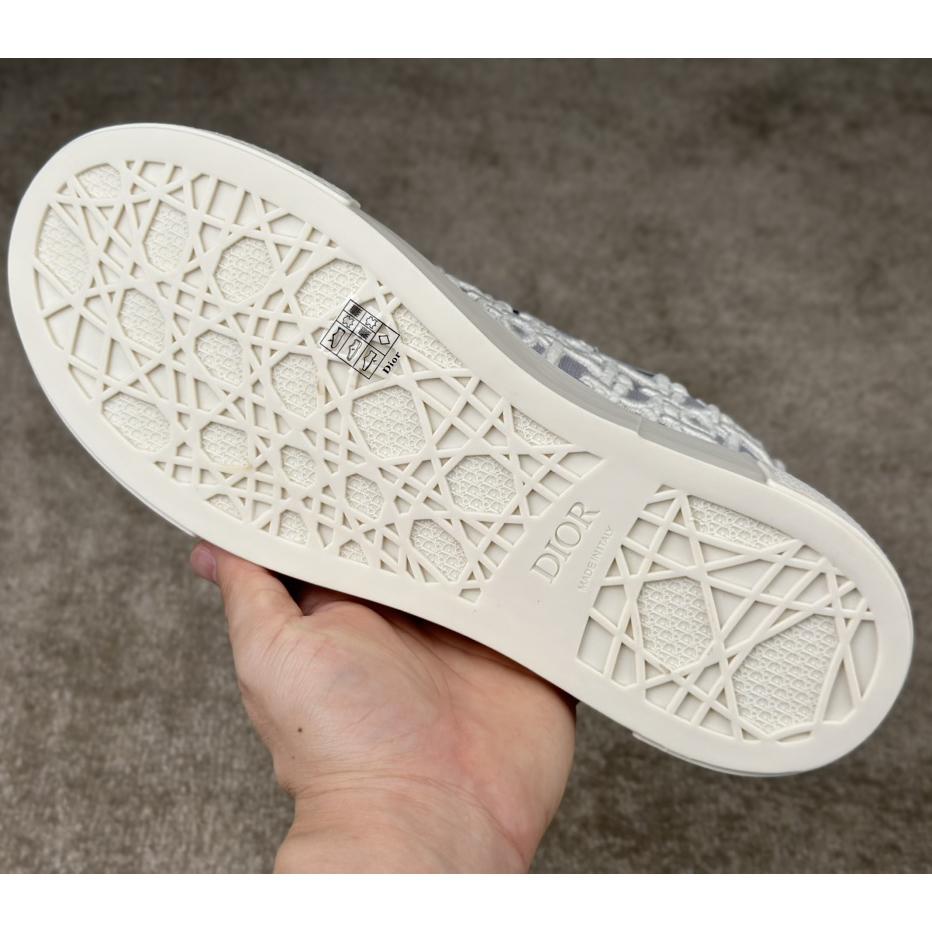Dior B33 Sneaker   - DopestKickz