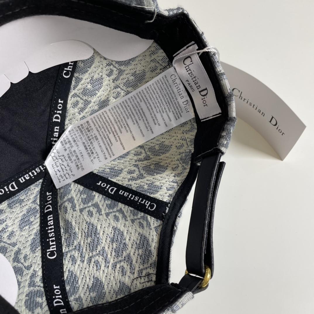 Dior Oblique Cap - DopestKickz