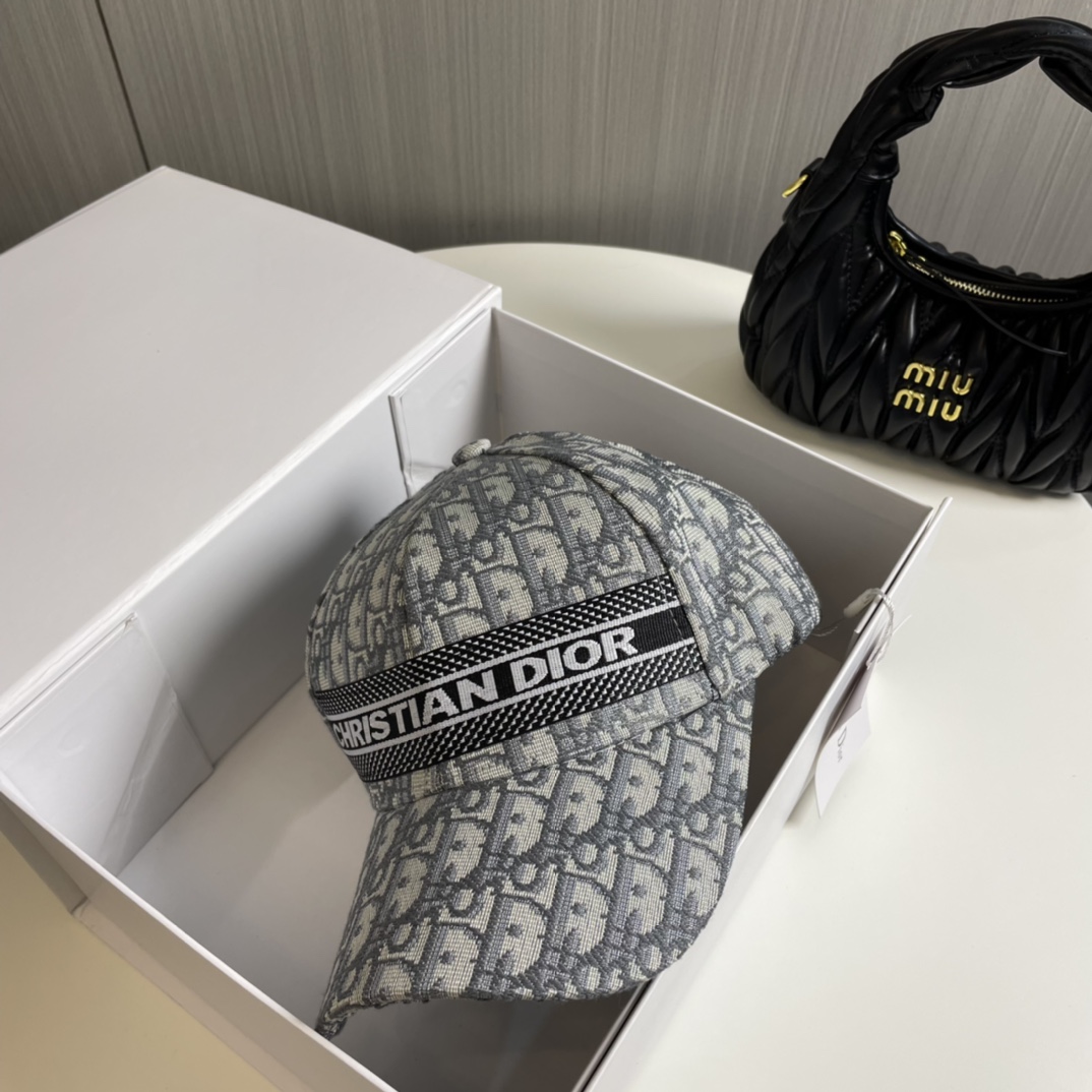 Dior Oblique Cap - DopestKickz