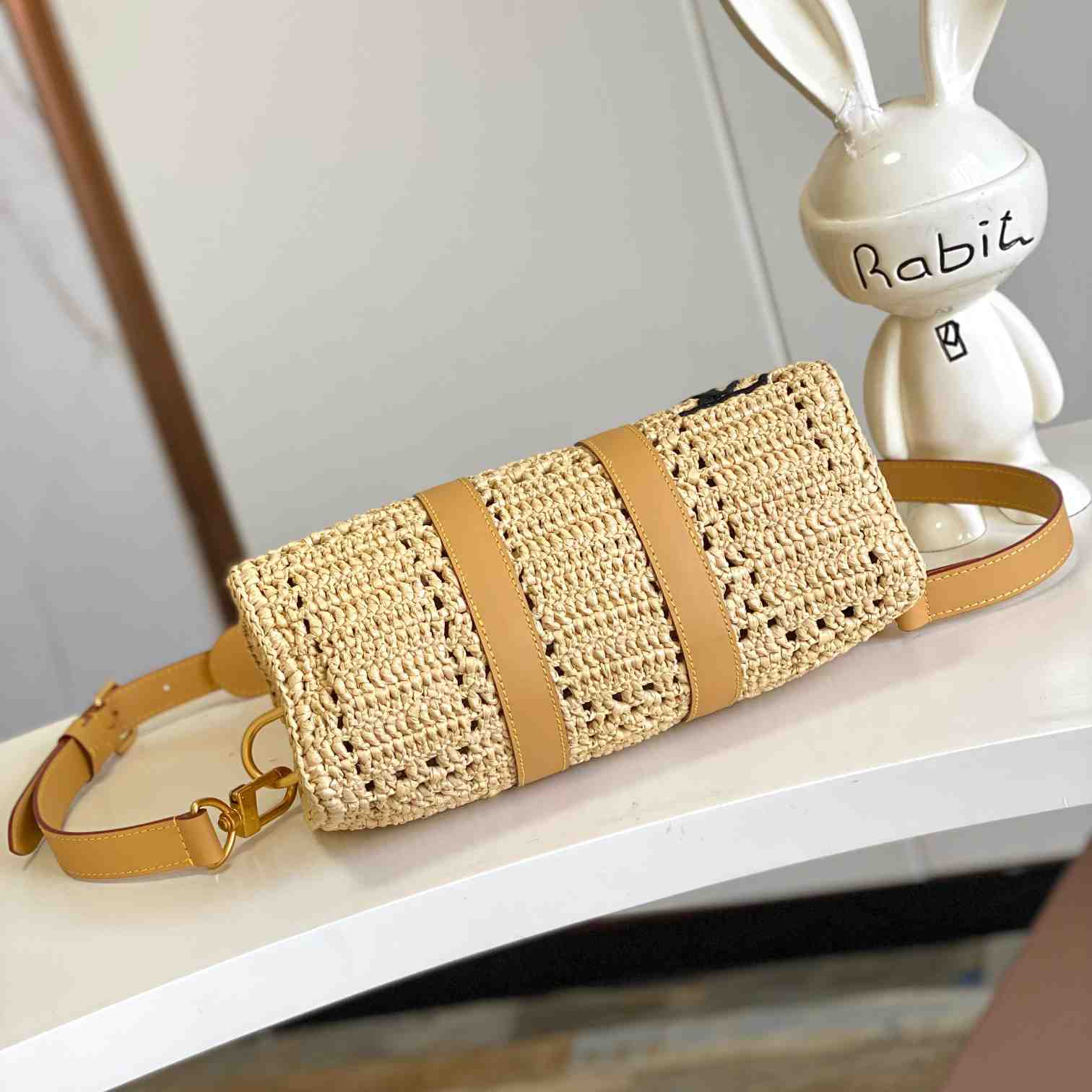 Louis Vuitton Keepall Bandoulière 25  M25010 - DopestKickz