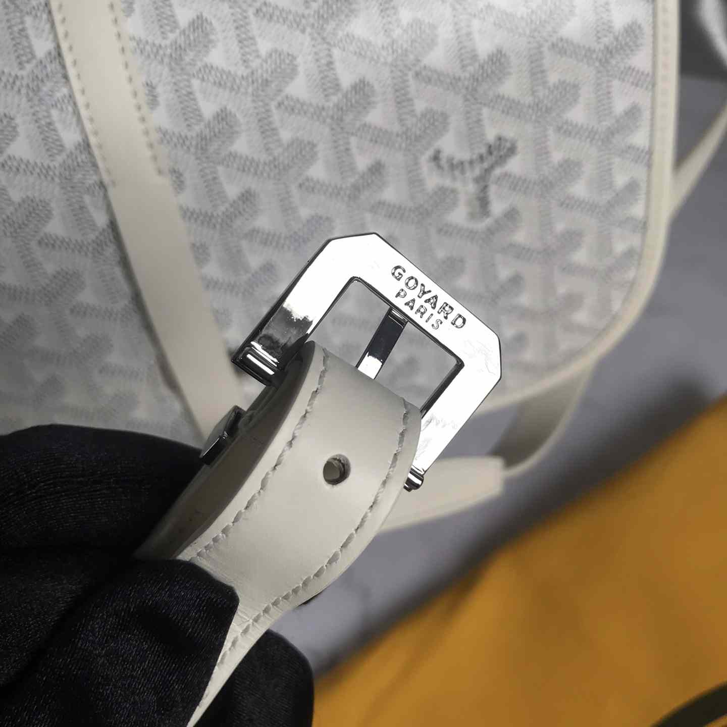 Goyard Belvédère MM Bag - DopestKickz