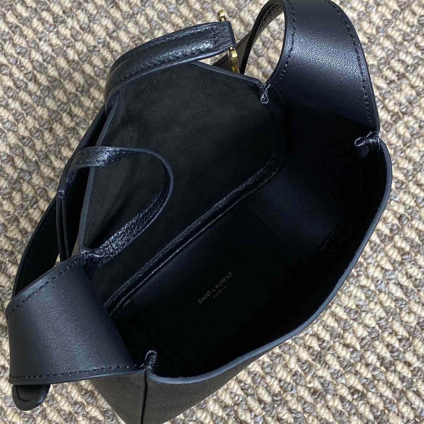 Saint Laurent LE 5 À 7 Supple Baby In Grained Leather - DopestKickz