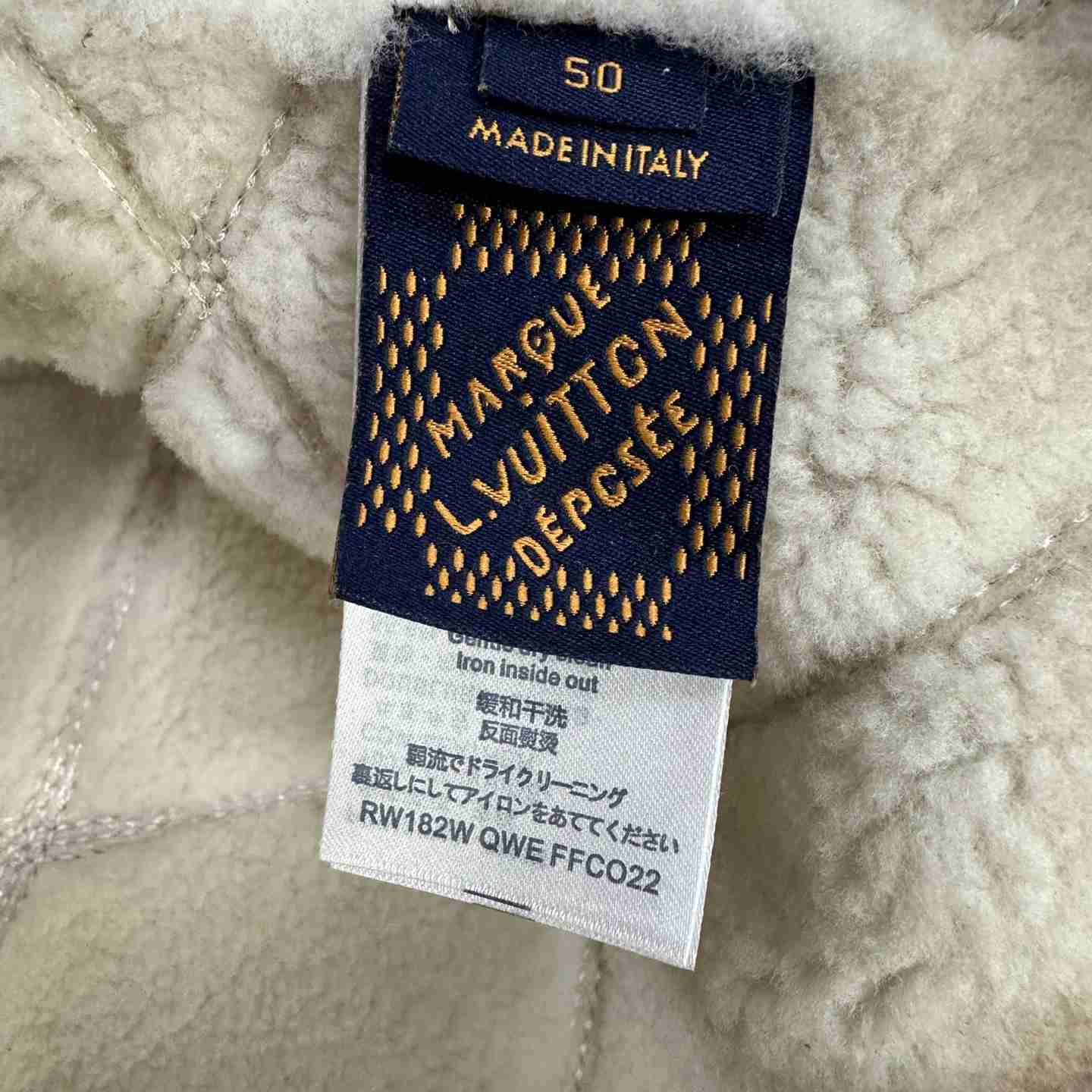 Louis Vuitton Embroidered Shearling Workwear Blouson   1AFXIM - DopestKickz