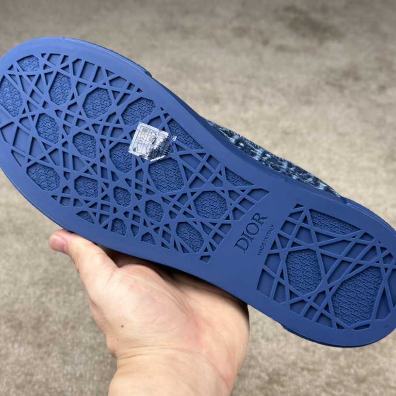 Dior B33 Sneaker   - DopestKickz