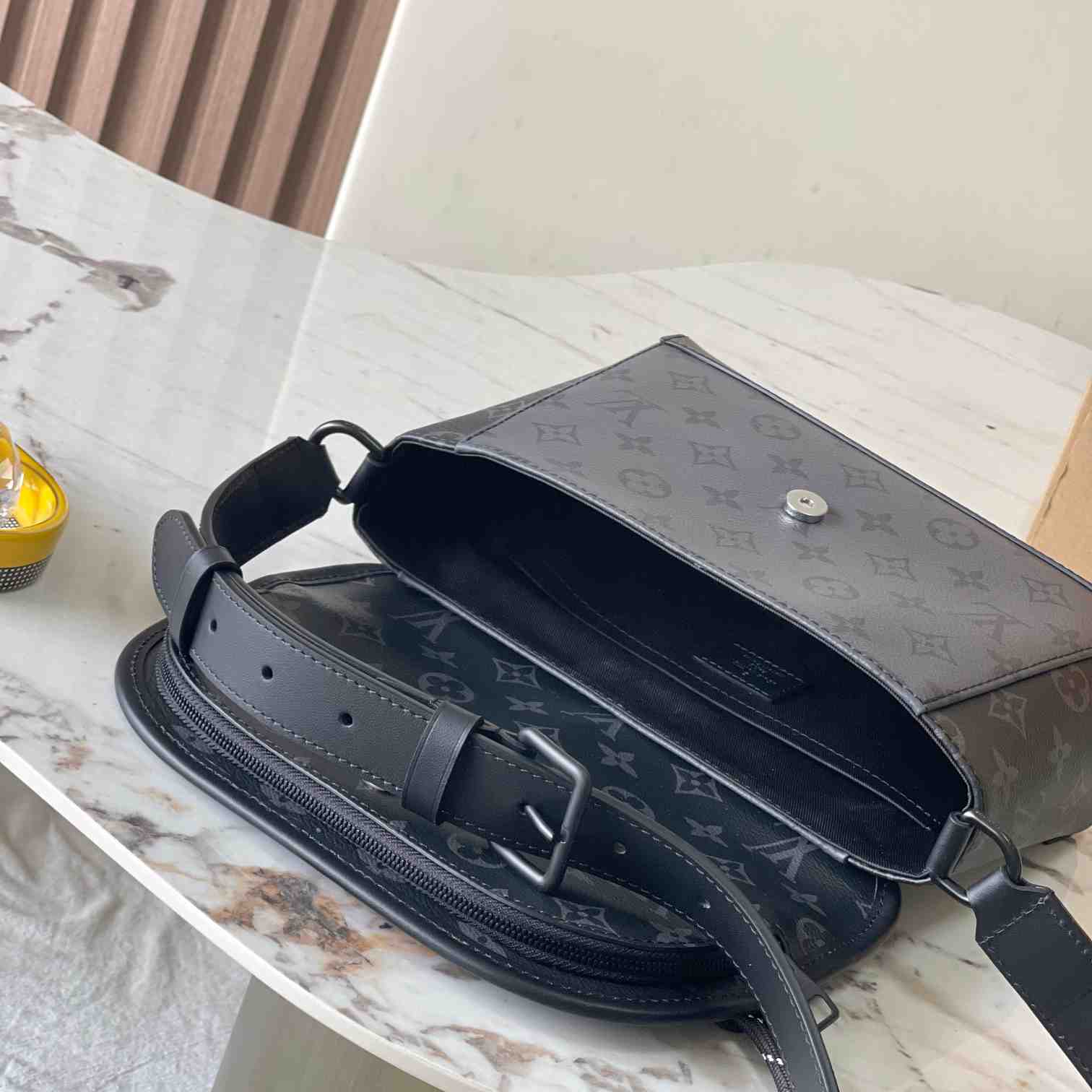 Louis Vuitton Pulse Messenger  M12681 - DopestKickz