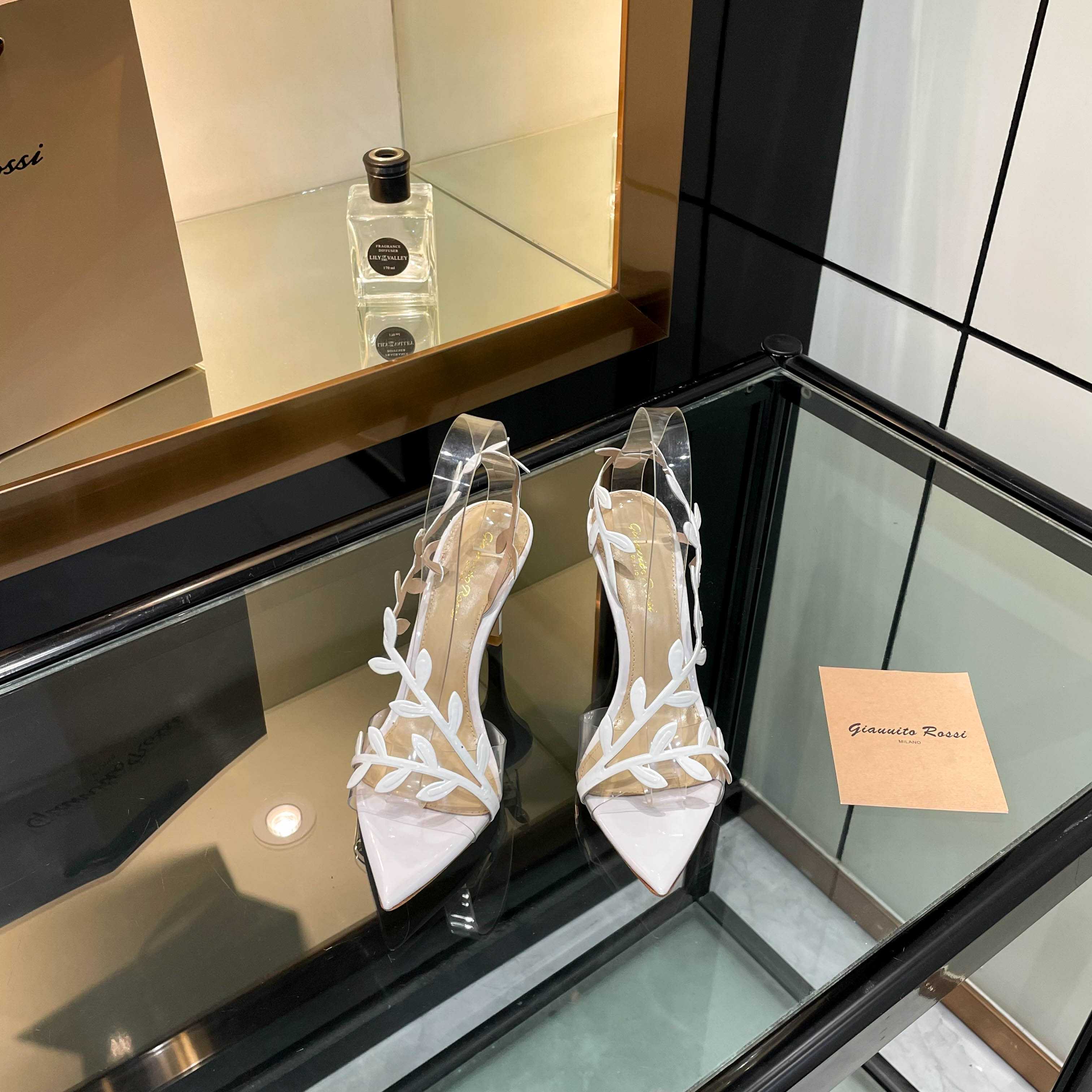 Gianvito Rossi 105mm Flavia Sandals - DopestKickz