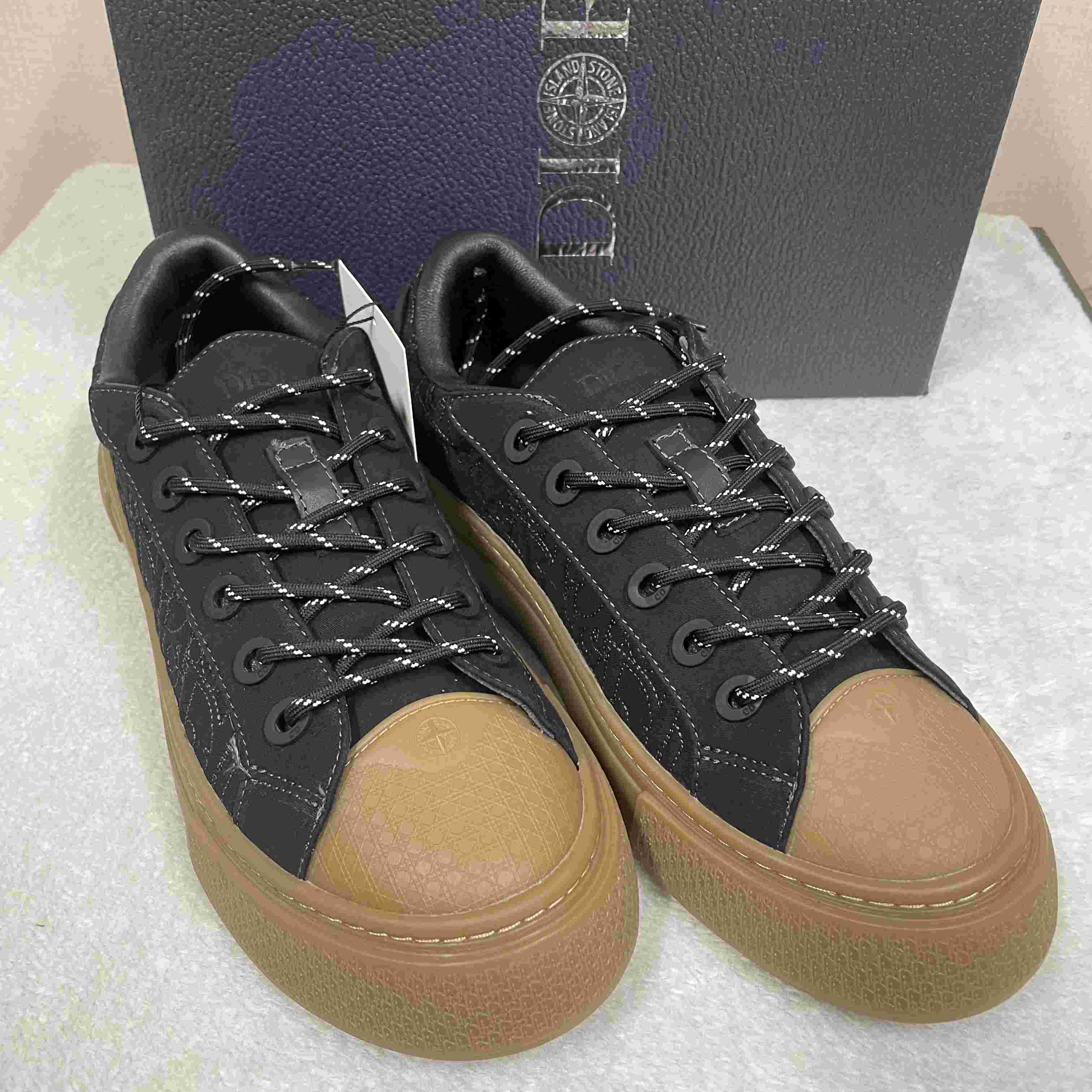 Dior And STONE ISLAND B33 Sneaker   - DopestKickz