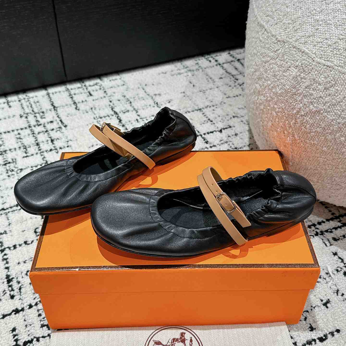 Hermes Jolly Ballet Flat - DopestKickz
