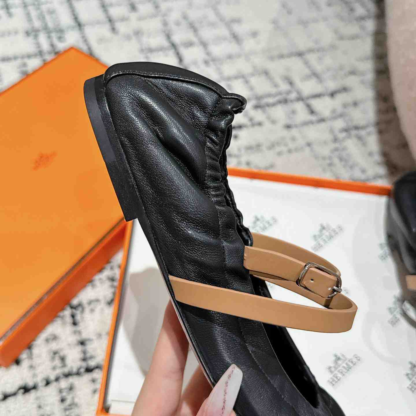 Hermes Jolly Ballet Flat - DopestKickz