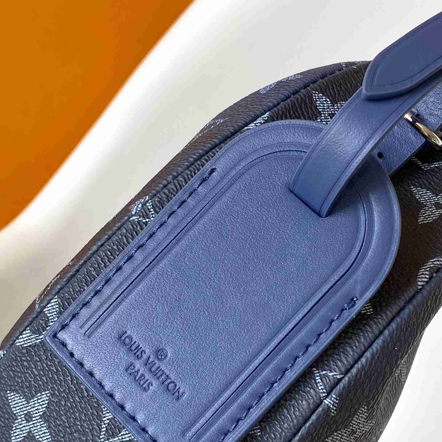 Louis Vuitton Hamac Bag PM  M11594 - DopestKickz