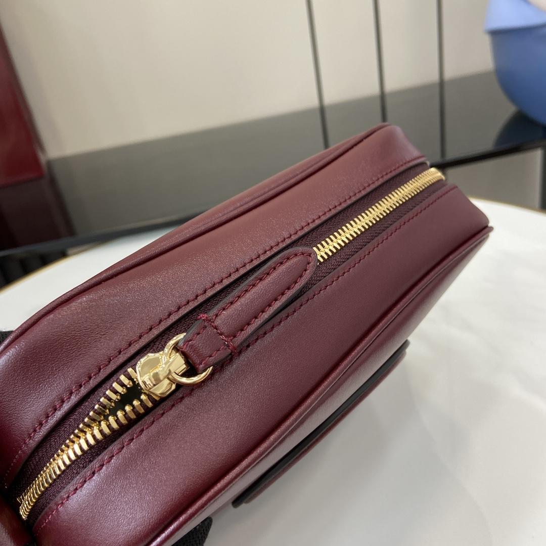 Gucci Blondie Mini Shoulder Bag - DopestKickz