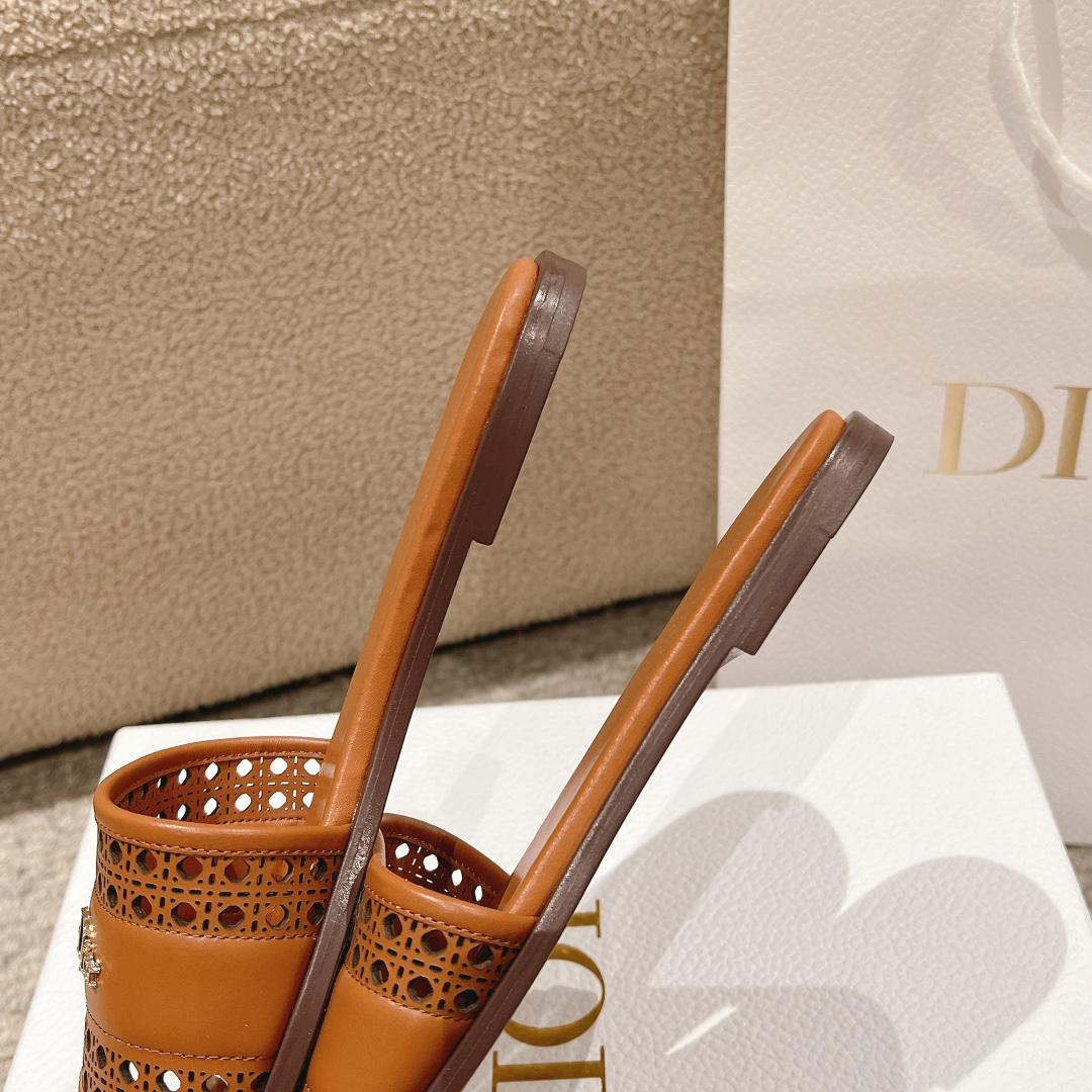 Dior Dway Slide  - DopestKickz