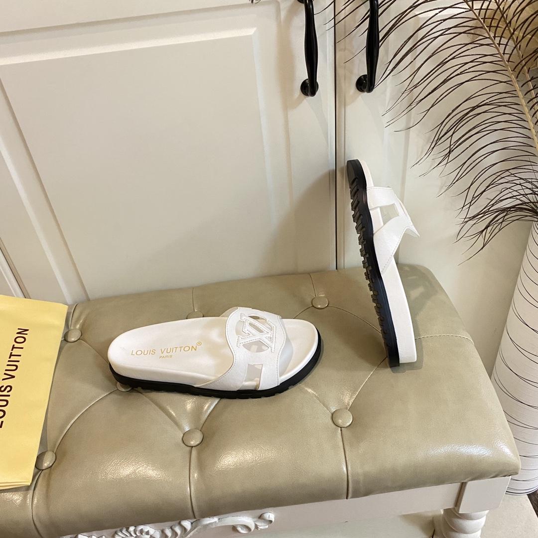 Louis Vuitton LV Isola Flat Comfort Mule   1ACPBM - DopestKickz