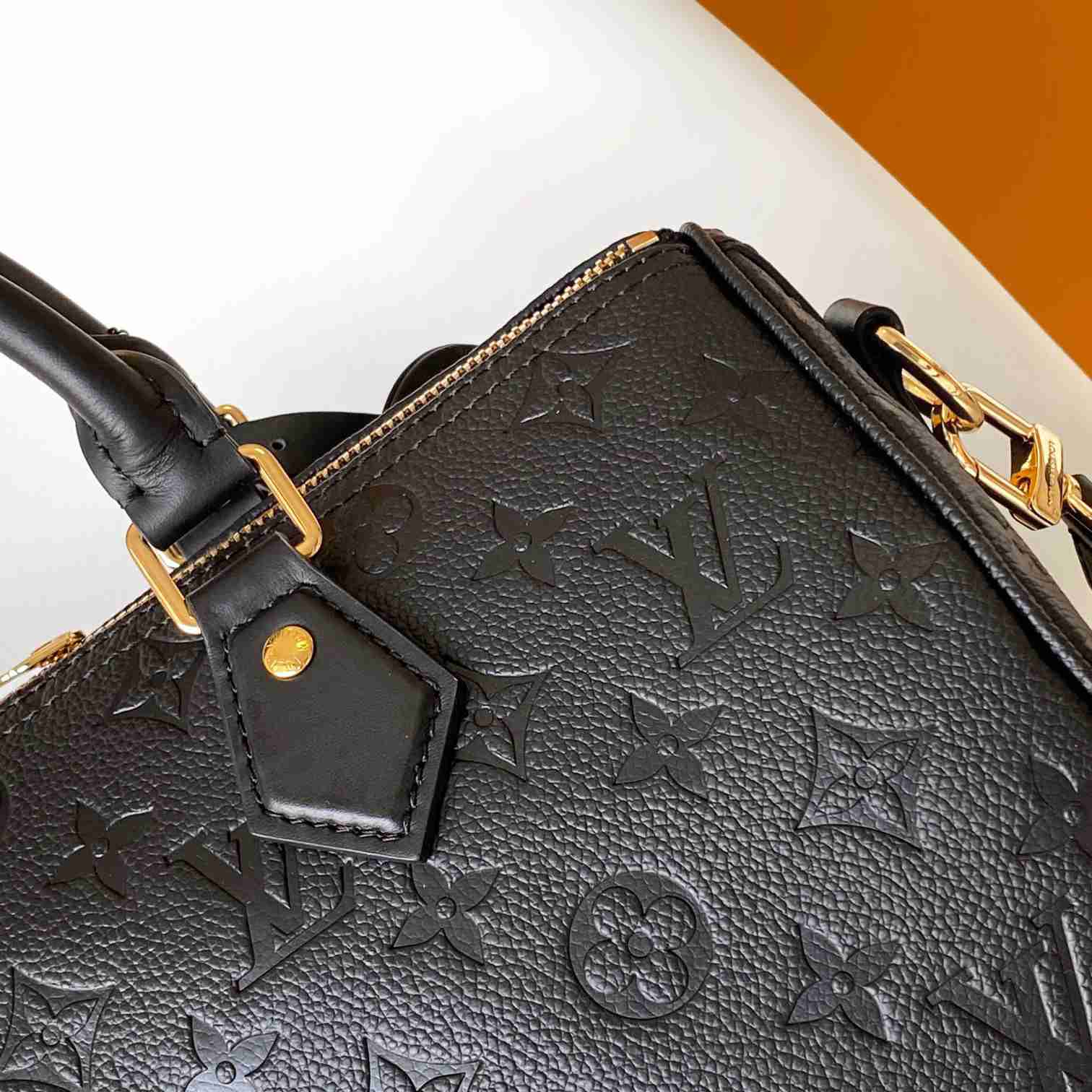 Louis Vuitton Speedy Soft 30  M47186 - DopestKickz