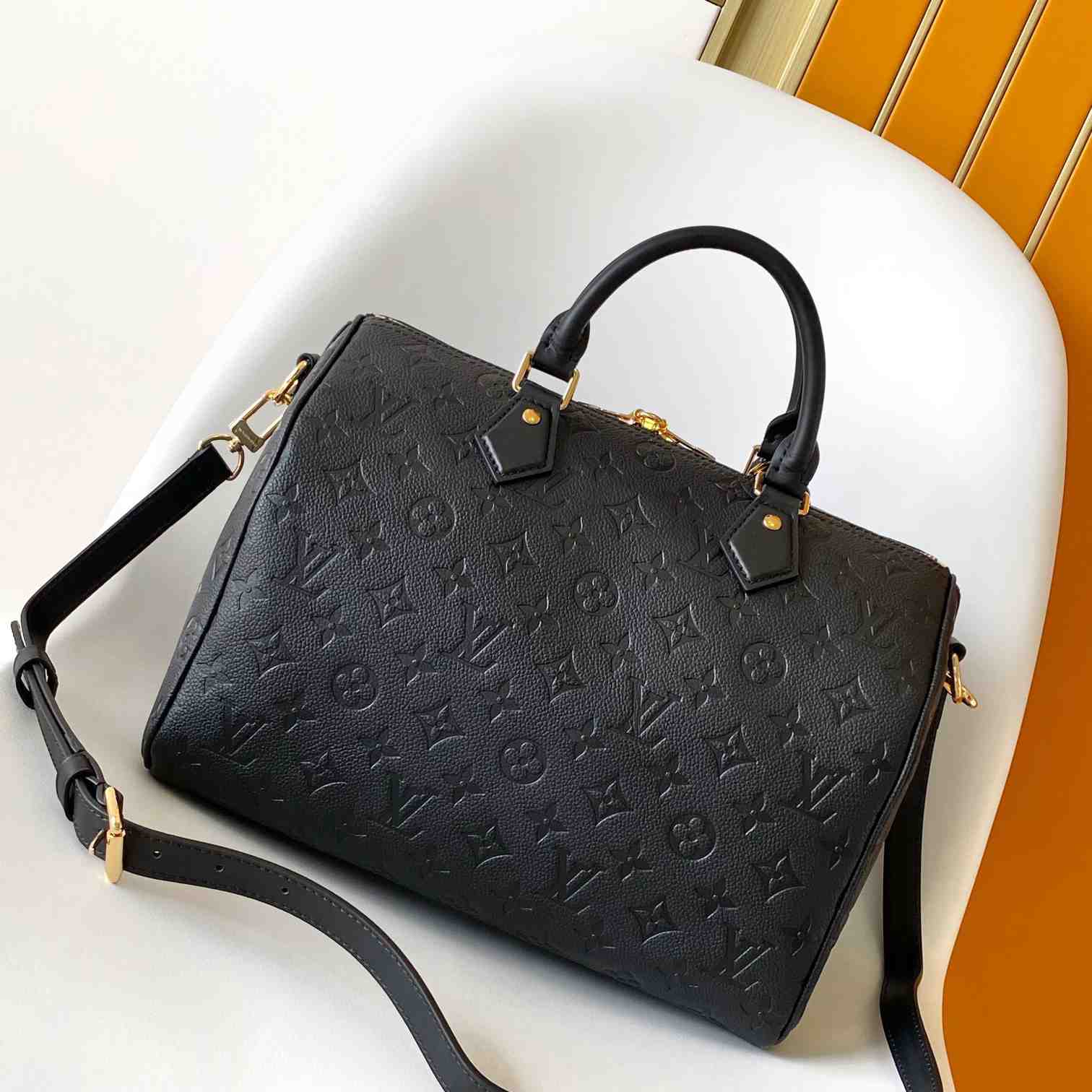 Louis Vuitton Speedy Soft 30  M47186 - DopestKickz