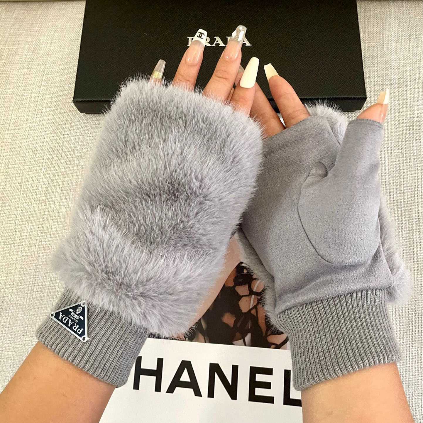 Prada Gloves  - DopestKickz