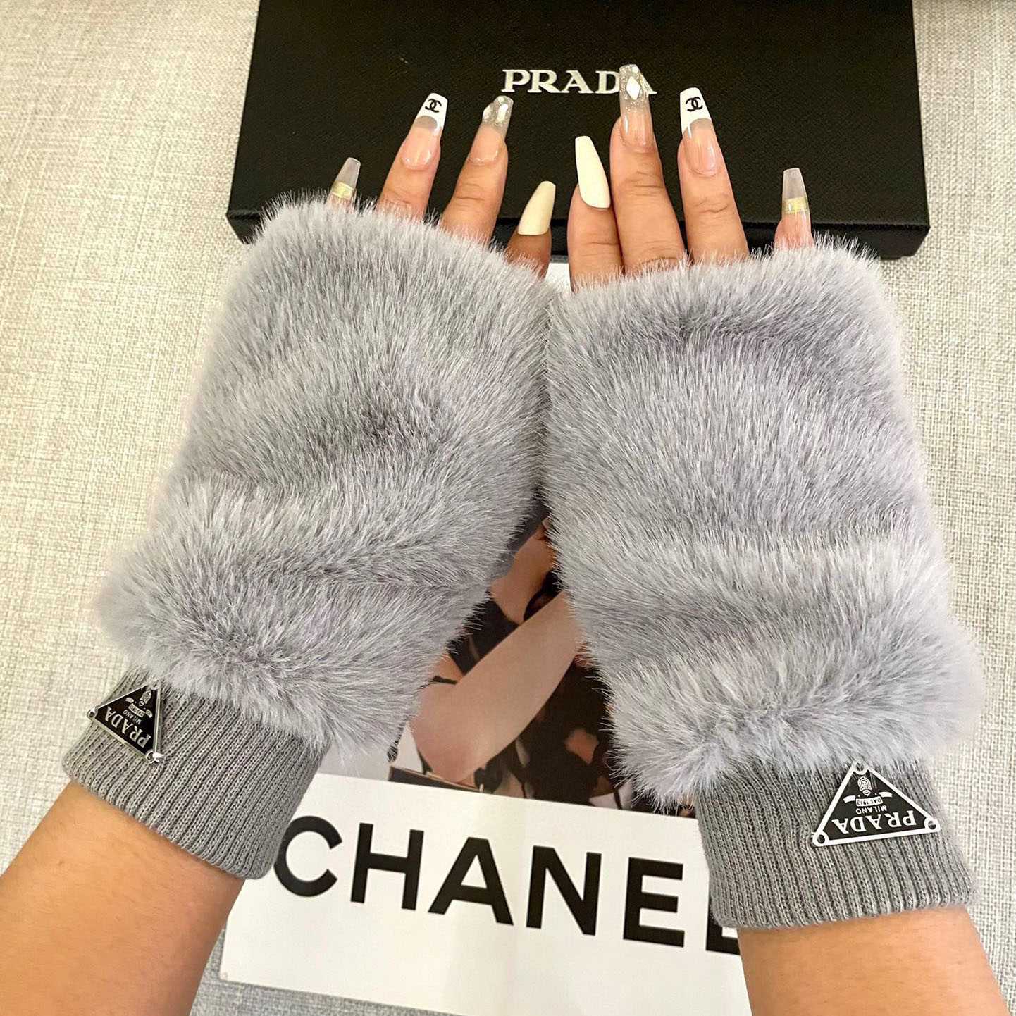 Prada Gloves  - DopestKickz
