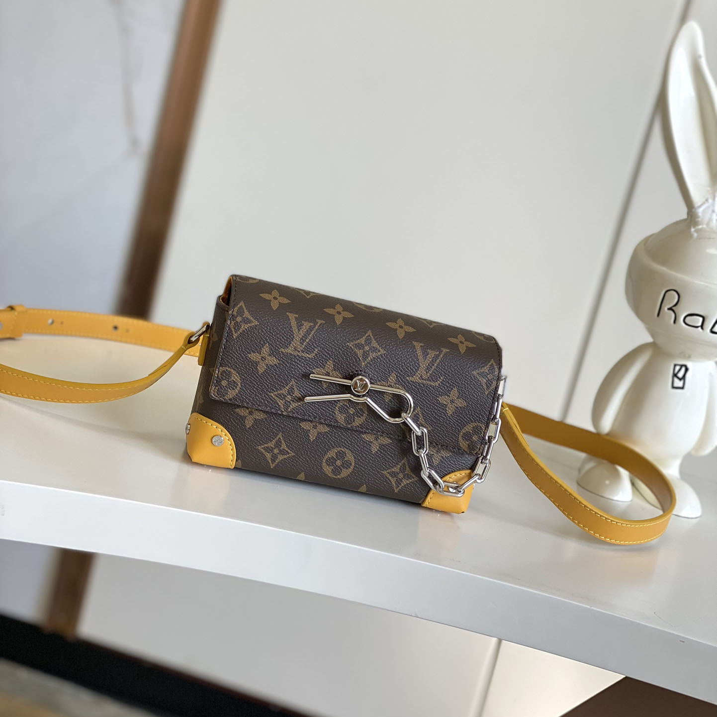 Louis Vuitton Steamer Wearable Wallet  M12811 - DopestKickz