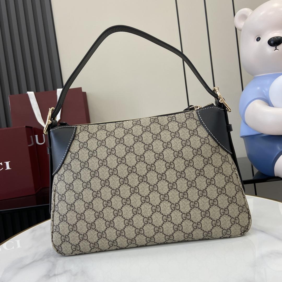 Gucci GG Emblem Medium Shoulder Bag - DopestKickz