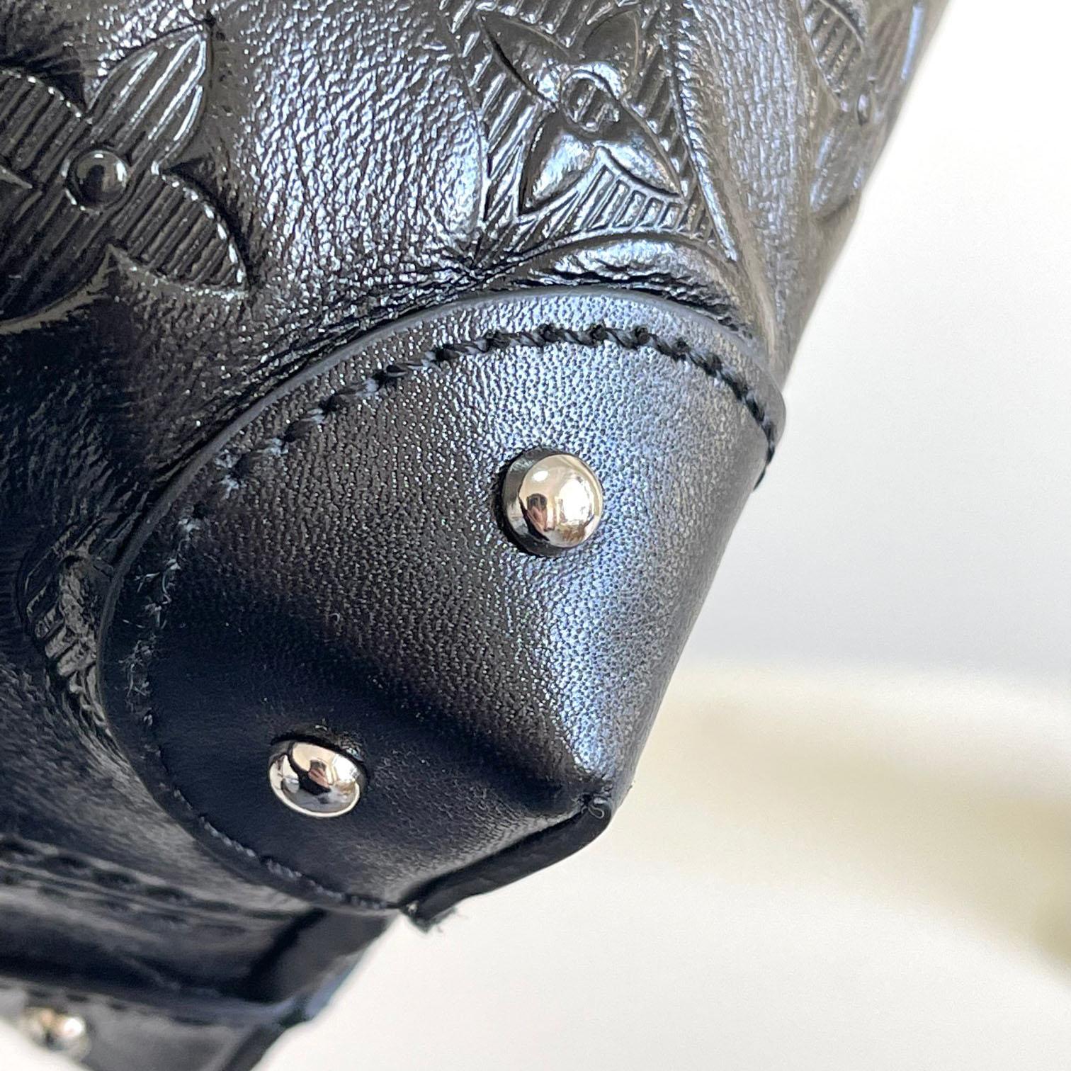 Louis Vuitton Noé Trunk PM  M13484 - DopestKickz