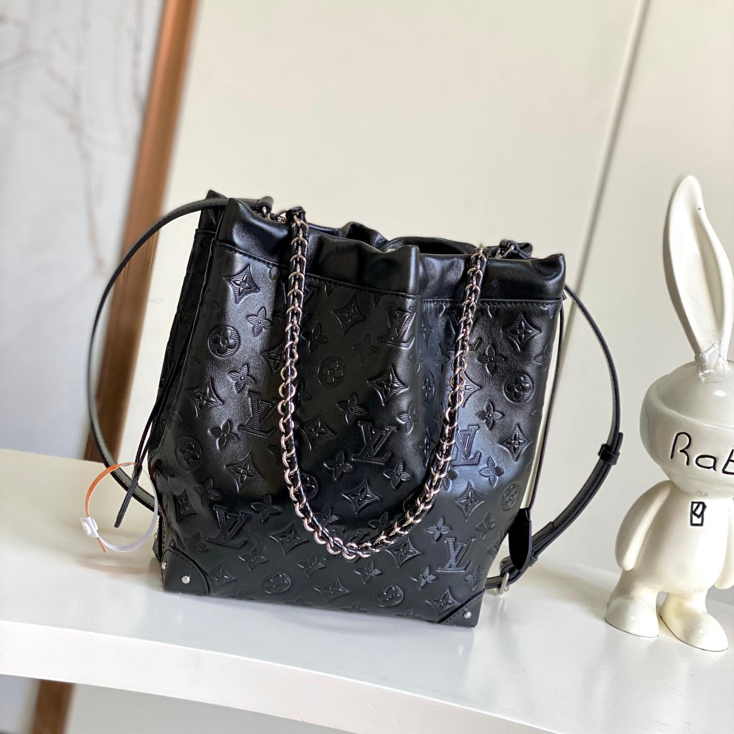 Louis Vuitton Noé Trunk PM  M13484 - DopestKickz