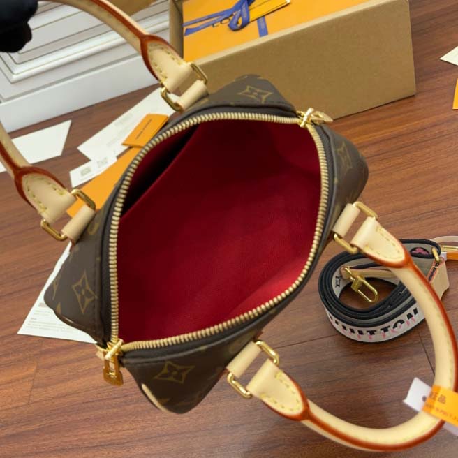 Louis Vuitton Speedy Bandoulière 20   M46234 - DopestKickz