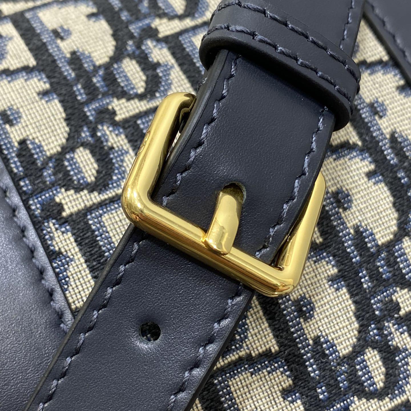 Dior Groove 25 Bag  - DopestKickz