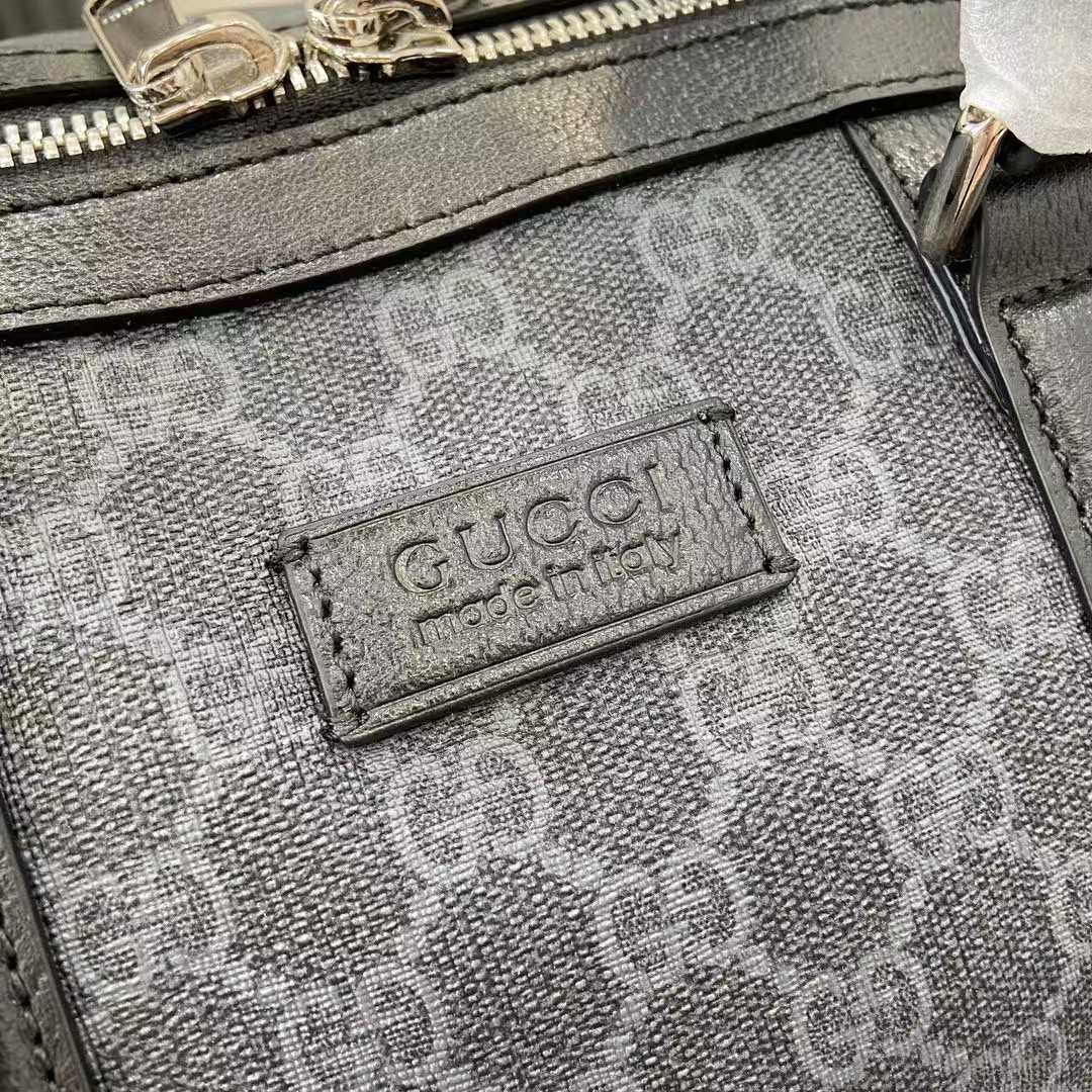 Gucci GG Medium Duffle Bag - DopestKickz