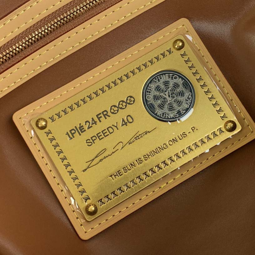 Louis Vuitton Speedy P9 Bandoulière 40  M24420 - DopestKickz