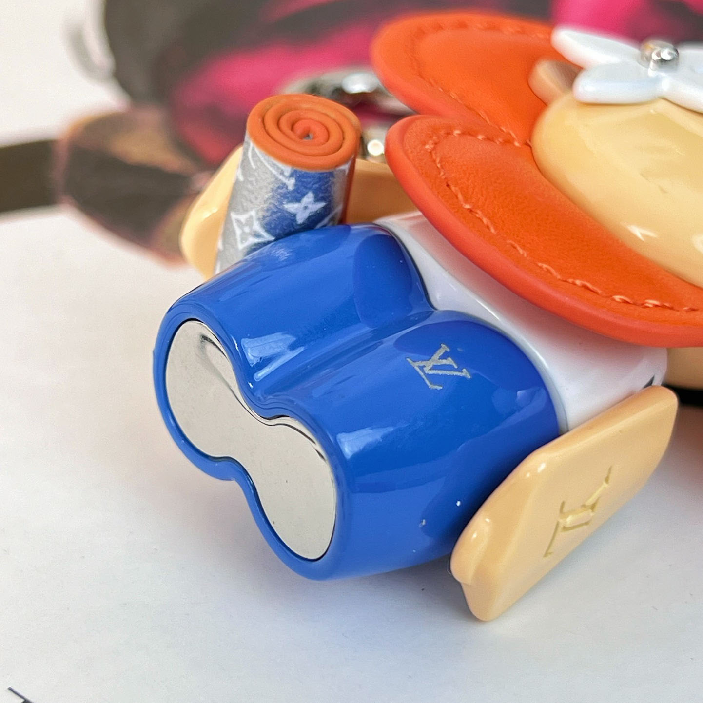 Louis Vuitton Vivienne Gym Bag Charm  M01198 - DopestKickz