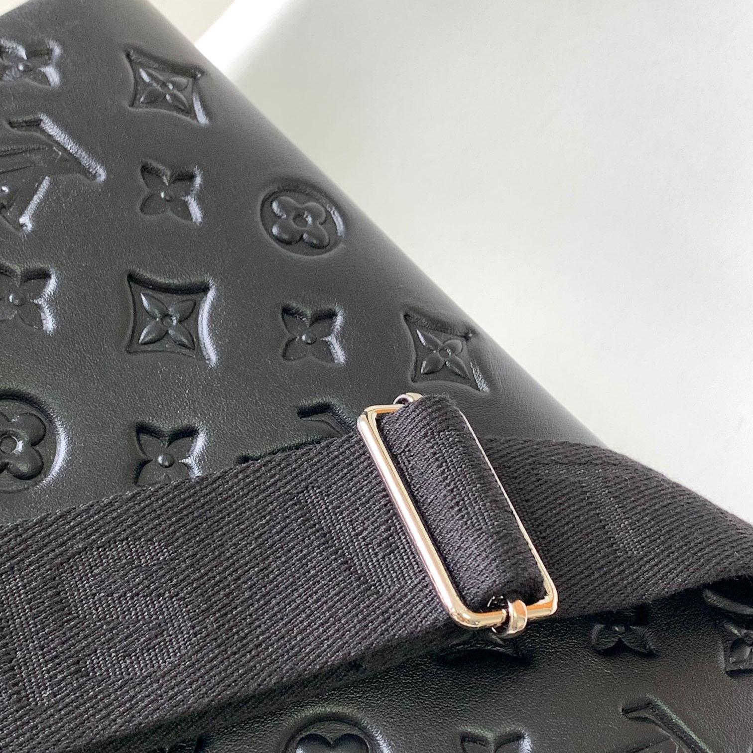 Louis Vuitton Coussin Black Lamb (26 x 20 x 12cm)    M57790  - DopestKickz