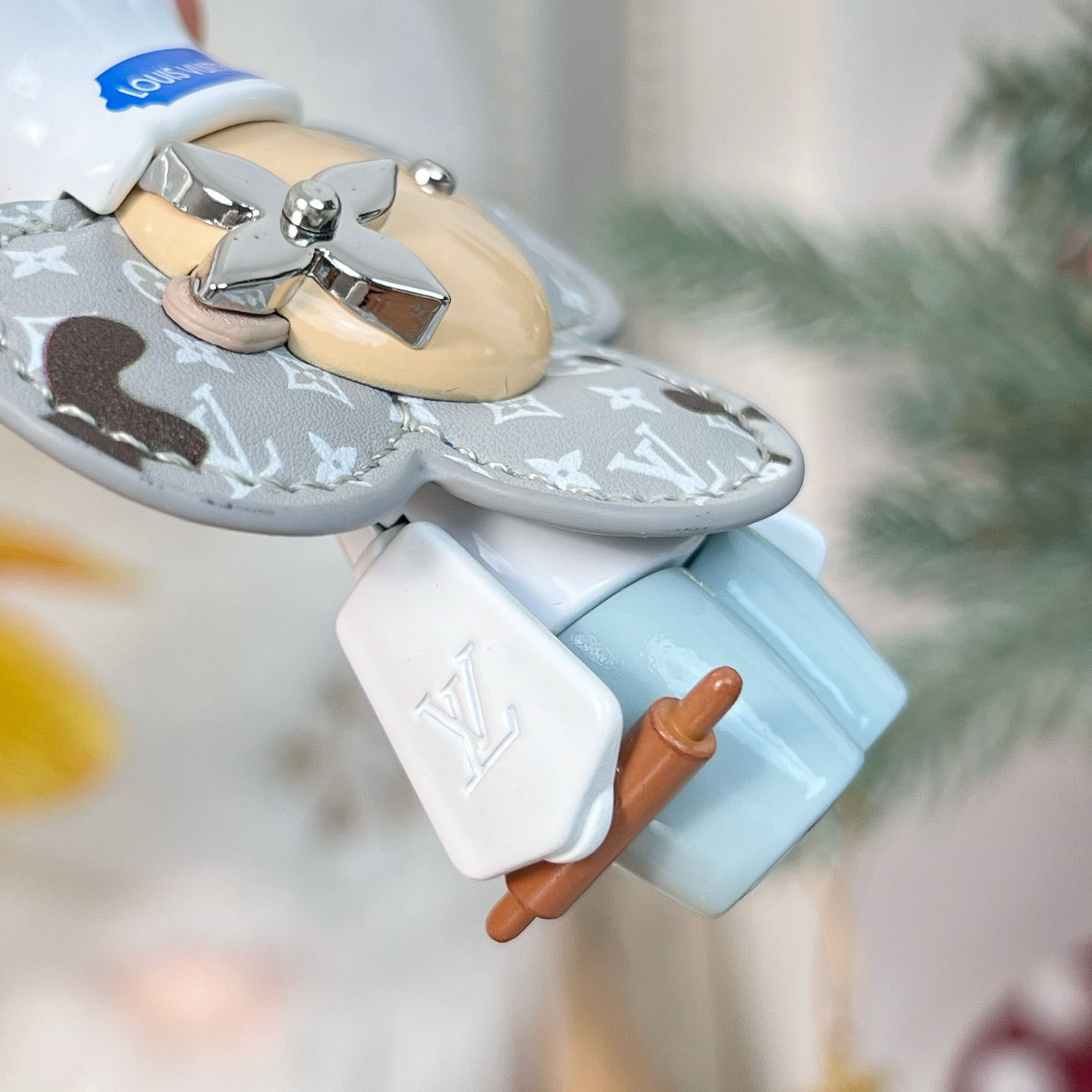 Louis Vuitton Vivienne Baker Collectible  M01467 - DopestKickz