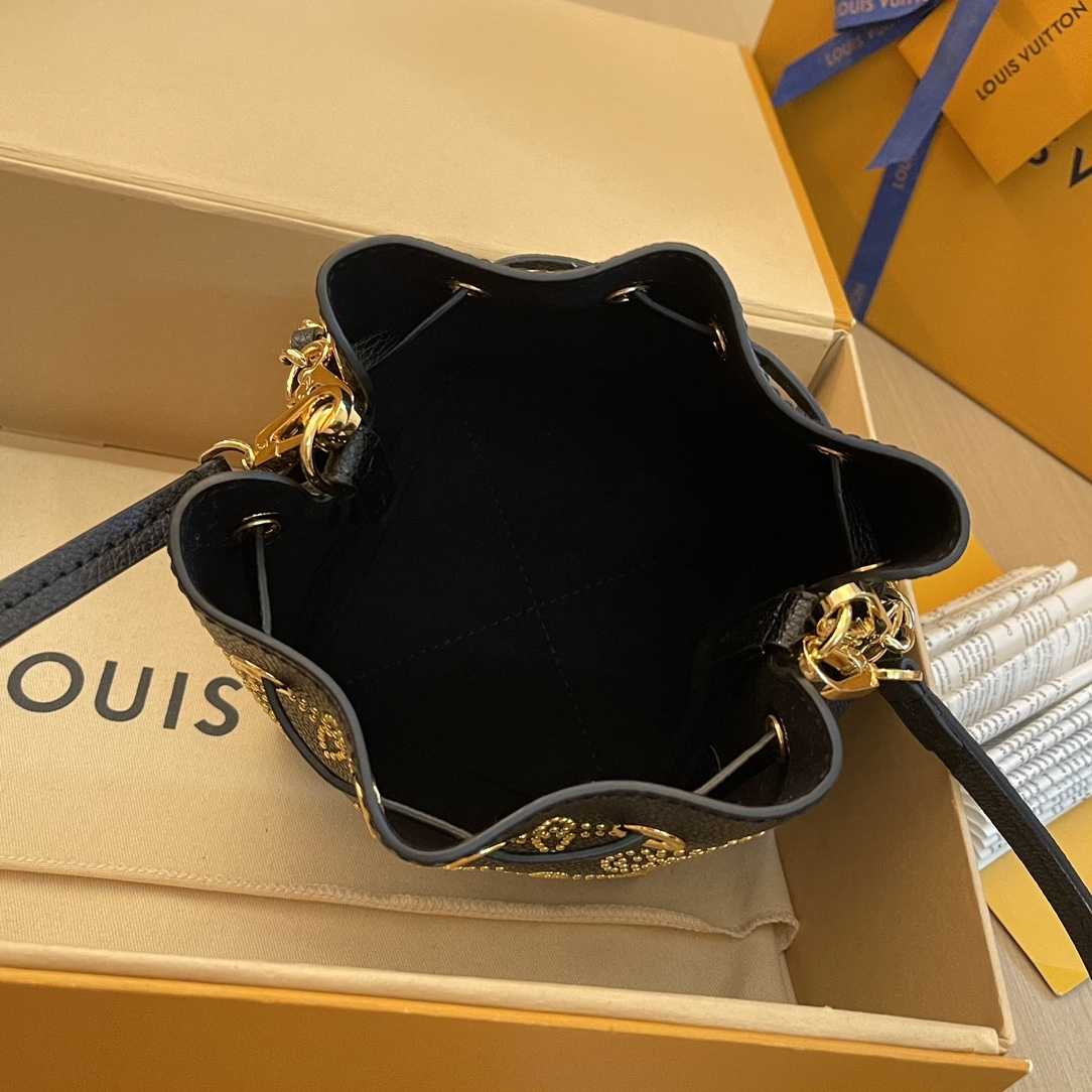 Louis Vuitton Pico Bella   M82744 - DopestKickz