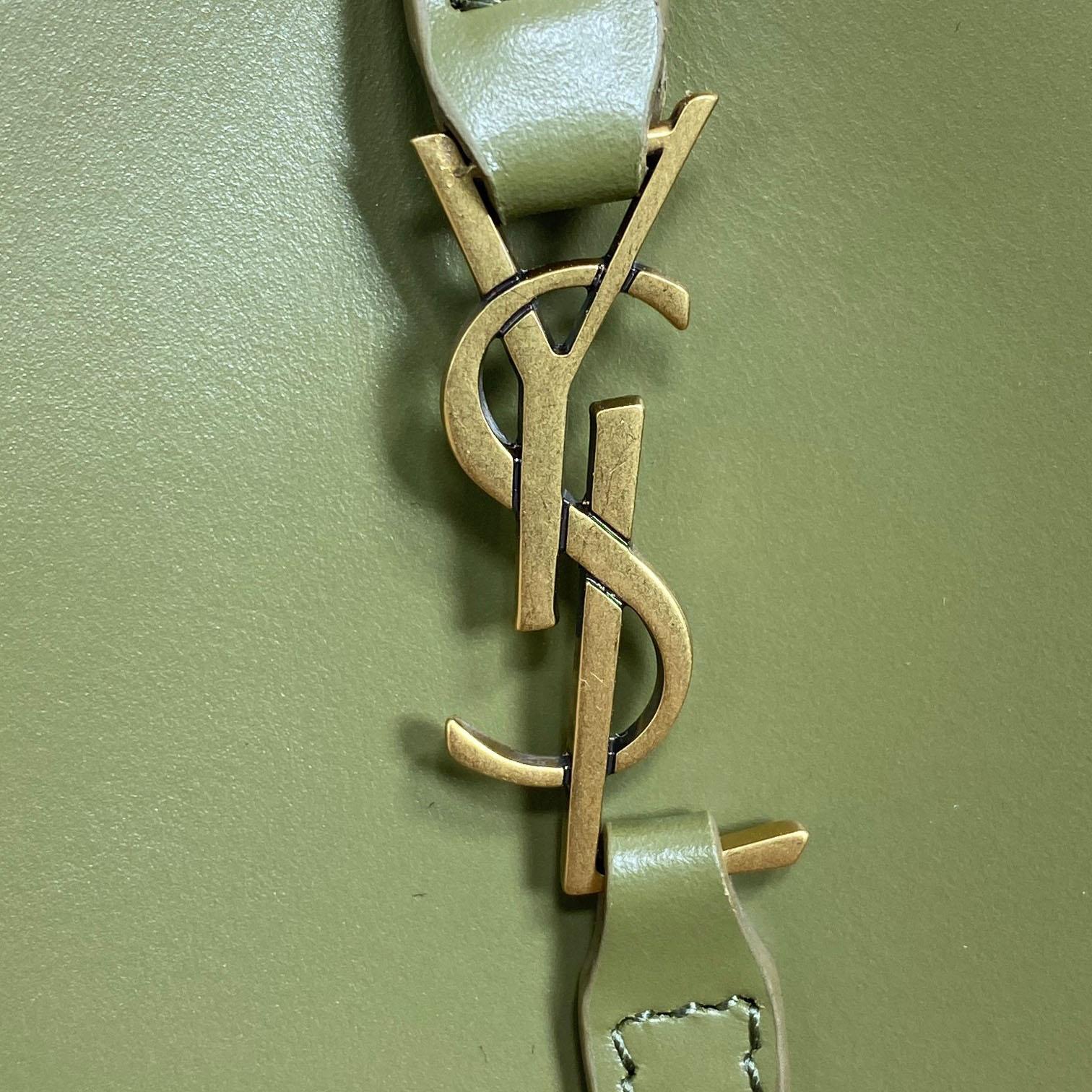 Saint Laurent Le 37 Mini In Shiny Leather - DopestKickz