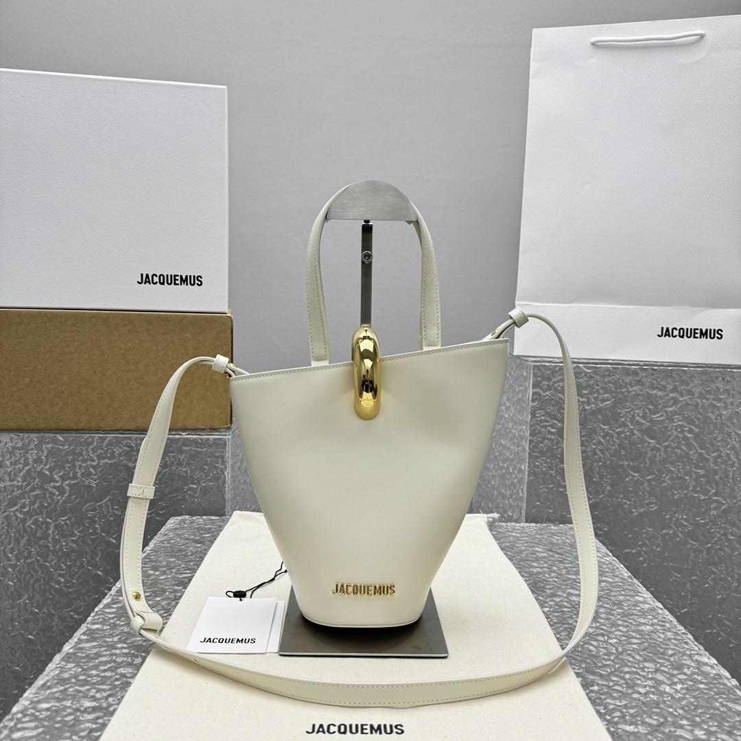 Jacquemus Le Petit Bambola Bag （10x10x20cm） - DopestKickz