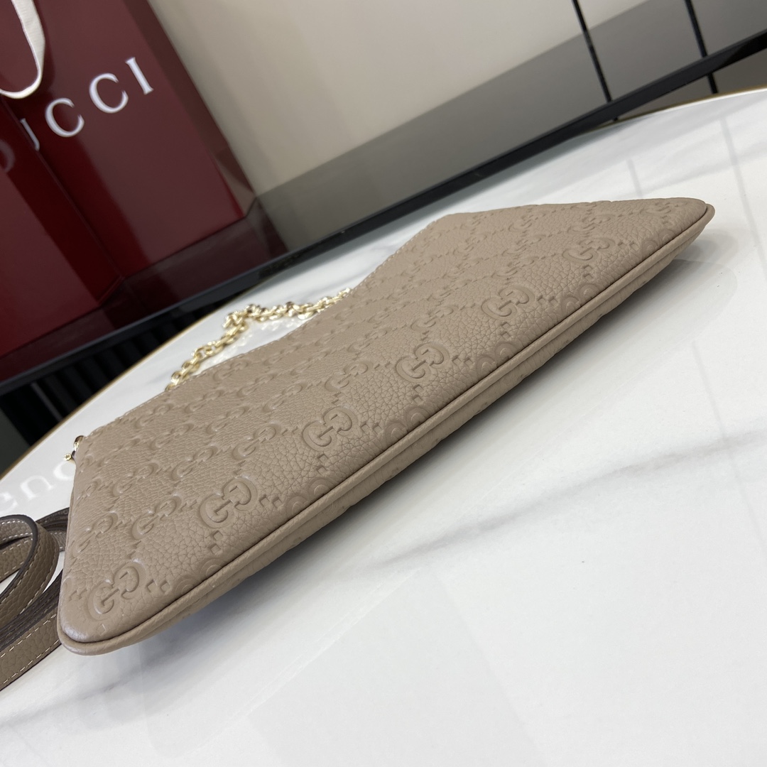 Gucci GG Emblem Medium Shoulder Bag - DopestKickz