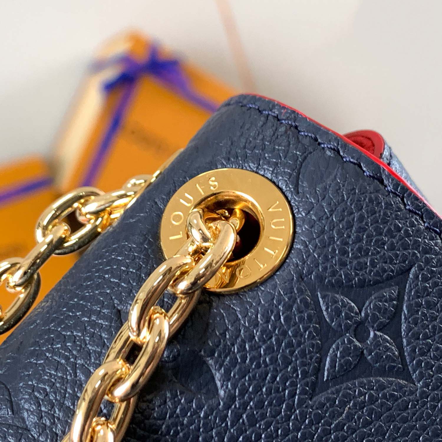 Louis Vuitton Vavin BB  M44550 - DopestKickz