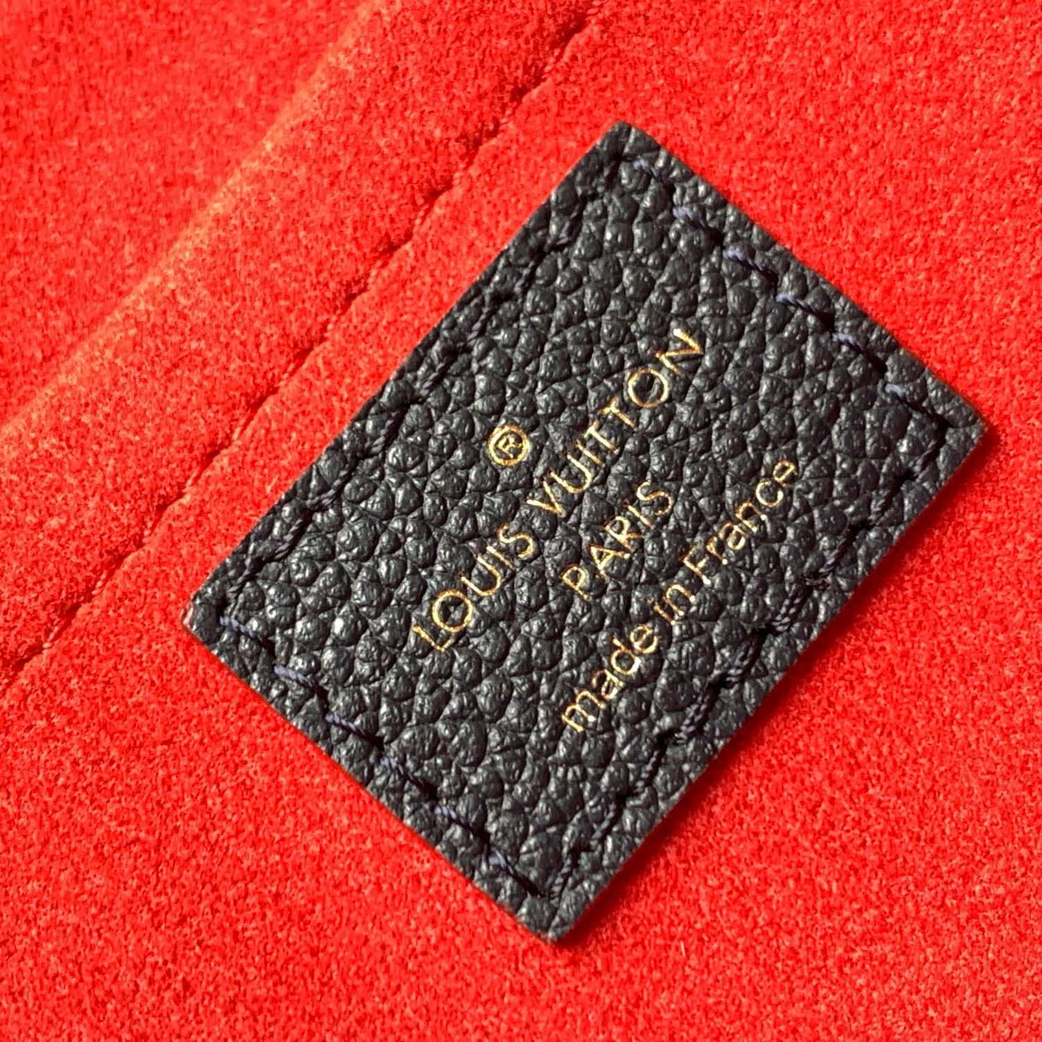 Louis Vuitton Vavin BB  M44550 - DopestKickz