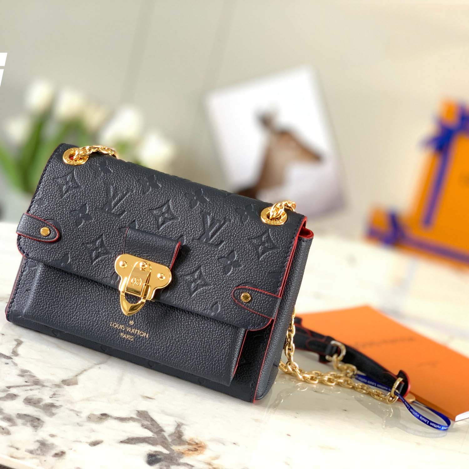 Louis Vuitton Vavin BB  M44550 - DopestKickz